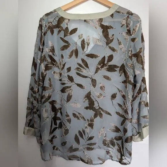 Nile (Swiss Brand) Silk Floral Burnout Velvet  Grey Blue Size M - Picture 14 of 14